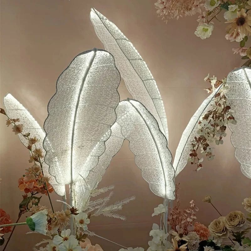 WeddingStory Shop Elegant Feather LED lamp